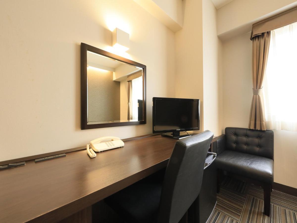 Atsugi Urban Hotel Bagian luar foto