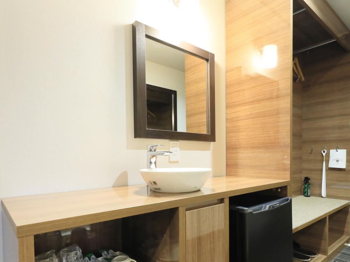 Atsugi Urban Hotel Bagian luar foto